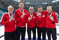 Team Suisse Seniors (Pierre Hug, Rolf Iseli, Christoph Kaiser, Robert Hürlimann, Christof Schwaller) [Photo: WorldCurling]